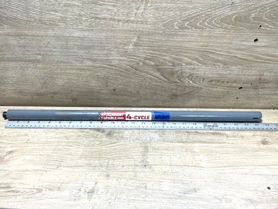 Recortadora de cuerdas Craftsman WS4200 4 ciclos carcasa superior y eje de transmisión OME S1 USADA Foto 1 de 4