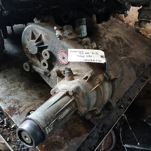 Chevrolet Tahoe 1995-2000 Transfer Case Assembly Floor Shift 15045744 NV 241C - Picture 1 of 11