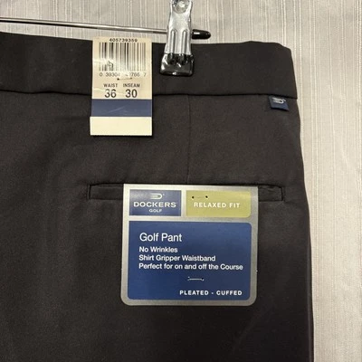 Pantalones de golf Dockers para hombre plisados delanteros con puños 36Wx30L negros con medidas Foto 1 de 4