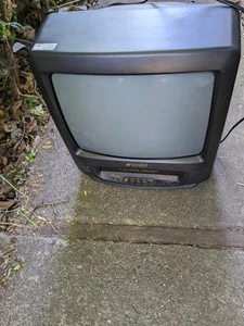 Vintage Sansui Retro Gaming TV VCR VHS Player COM311ADA 13" Television AV Input - Picture 1 of 6