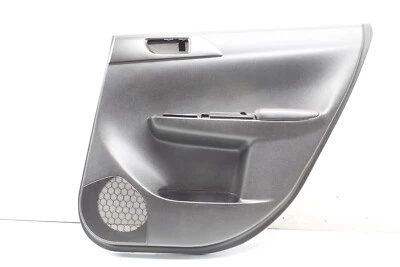 Subaru Impreza WRX STI 2012 pasajero puerta trasera derecha panel cubierta moldura OEM 08-14 Foto 1 de 4