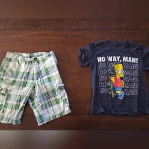 boys 8 cargo shorts with Simpsons tee - Picture 1 of 3