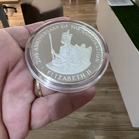 1978 Jamaica Queen Elizabeth II $25 Silver Coin Proof Box and Certificate Cover