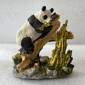 Vintage handbemalte kletternde Panda frissende Bambus Figur Figur Korea - Bild 1 von 15