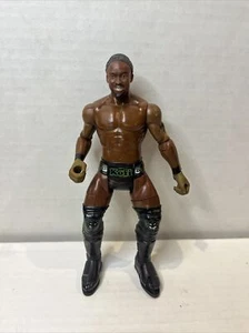 Kofi Kingston 2010 Mattel Flexforce WWE  Wrestling Action Figure Missing Fingers - Picture 1 of 2