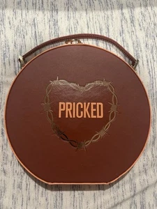Jeffree Star PRICKED Eyeshadow Palette DISCONTINUED AUTHENTIC FAST SHIPPING - Picture 1 of 2