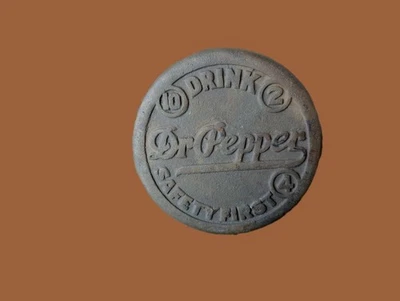 MARCADOR DE ACERA DE SEGURIDAD DR PEPPER ORIGINAL BRONCE 3 3/4" PULGADAS AÑOS 30 VINTAGE Foto 1 de 4