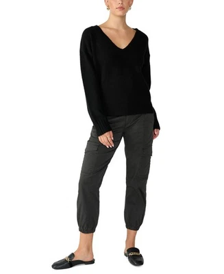 Suéter pulôver feminino Sanctuary Easy Breezy gola V (preto, médio) - Imagem 1 de 4