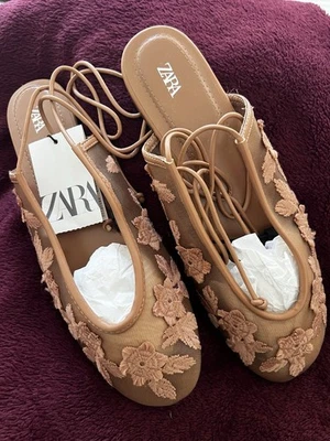 Shoes   Women's   Zara Size 8 - Image 1 of 3