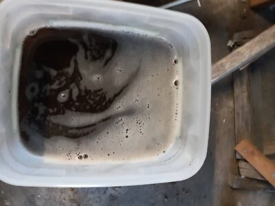 Fertilizante líquido orgánico - Fertilizante líquido para todas las plantas - Fertilizante para césped Foto 1 de 4