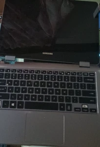 Samsung Notebook 7 Spin 13.3" Touch Laptop i5, 8GB RAM, 256SSD, NP730QAA Charger - Picture 1 of 6