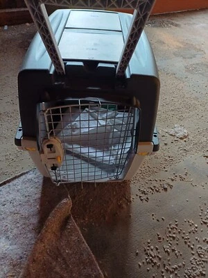 Trixie Gulliver Transportbox - Hellgrau/Dunkelgrau, Größe S-M - Bild 1 von 4