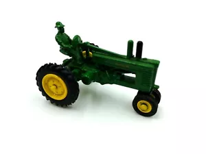 1/64 John Deere A w/ Man - Picture 1 of 1