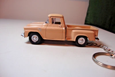 1958 GMC STEPSIDE TRUCK  NEW KEYCHAIN BROWN KEY RING DIECAST 1957 58 59 - Image 1 of 2