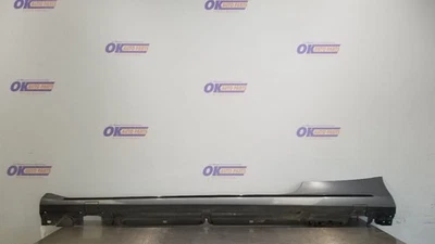 19 MERCEDES BENZ AMG C63 W205 CUPÉ PANEL BASCULANTE MOLDURA FALDÓN LATERAL CONDUCTOR IZQUIERDO Foto 1 de 4