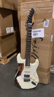 Heavy relic electric st guitar yellow color ssh pickup elm body maple neck 021 - Image 1 of 4