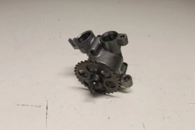 03-08 BOMBA ACEITE MOTOR MOTOR YAMAHA FZ6 FZ6R YZF R6 R6S YZFR6M 5MT-13300-00-00 Foto 1 de 4