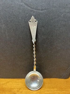 830 Sterling Silver Norway Deep Bowl Sugar Spoon Twisted Handle Pre 1930 - Picture 1 of 8
