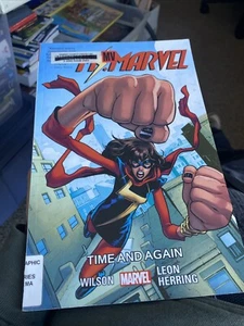 Ms. Marvel #33 (2015 Series) Marvel Comics NM - Picture 1 of 4