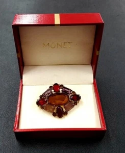 Very Nice Monet Gripoix Brooch Gold Tone Signed Designer Jewlery - Picture 1 of 5