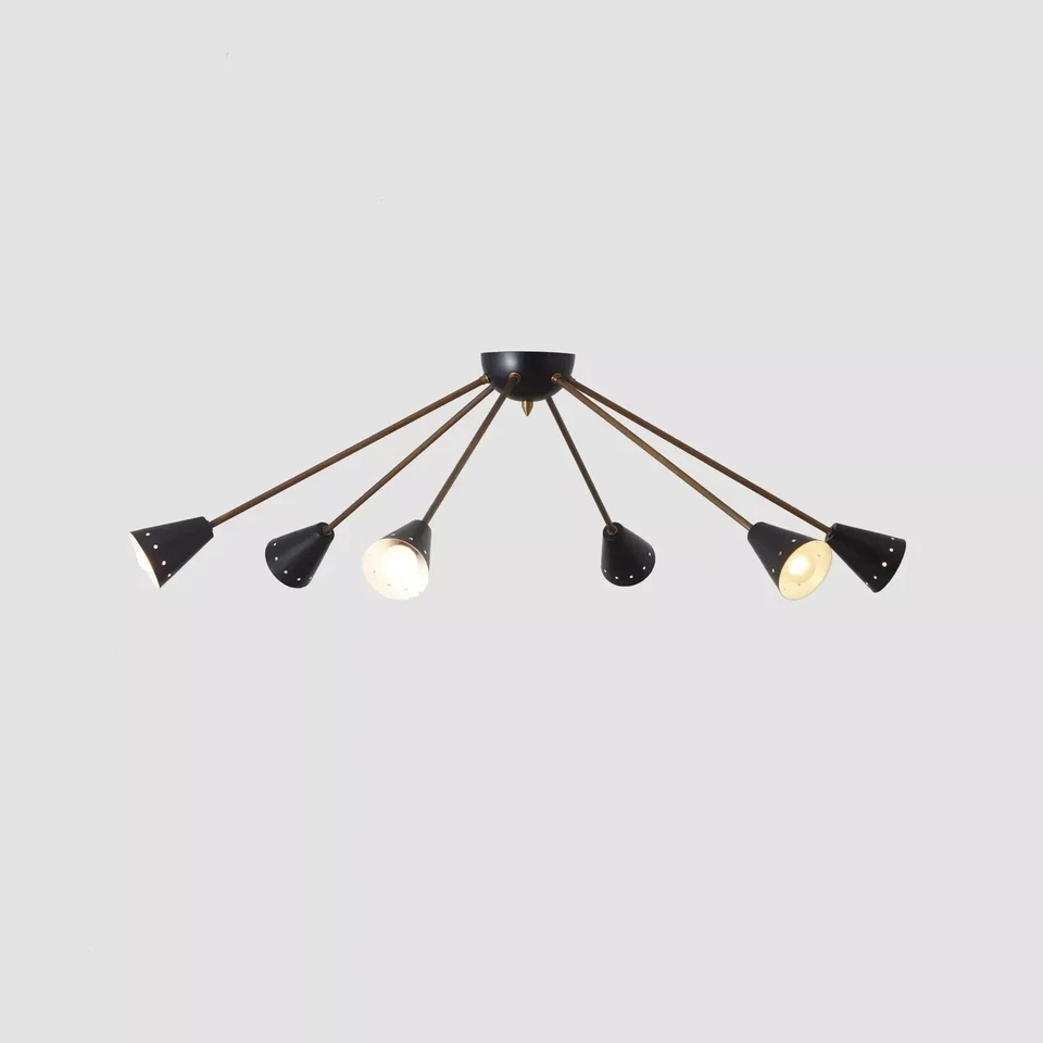 Lámpara de araña moderna de latón de 6 brazos Sputnik de montaje empotrado. Sputnik Foto 1 de 4