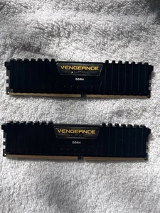 16GB (2x8GB) Corsair CMK16GX4M2Z4000C18 Vengeance LPX PC4-32000 DDR4-4000 RAM - Picture 1 of 2