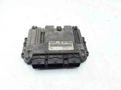 Centralina motore NISSAN PRIMERA P12 0281011454 8200317126 25486021 - Immagine 1 di 4