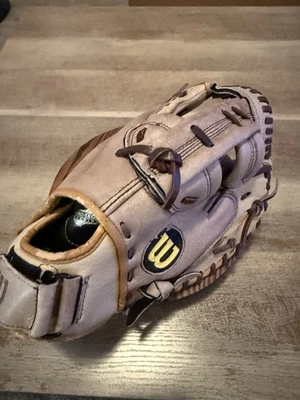 Guante Wilson Fast Pitch Softball Catchers A440 CM-BR beige puntada soplada para diestros Foto 1 de 4