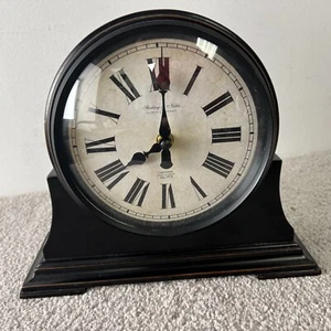 Sterling & Noble Mantle Clock Mfg. No 9 Round Wood Antique Roman Numerals - Picture 1 of 7