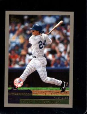 2000 TOPPS #370 TINO MARTINEZ NMMT YANKEES *X111289 - Image 1 of 2