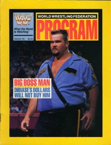 BIG BOSS MAN WWF Wrestling Program Volume 181 1990 w/Merchandise Catalog - Picture 1 of 2