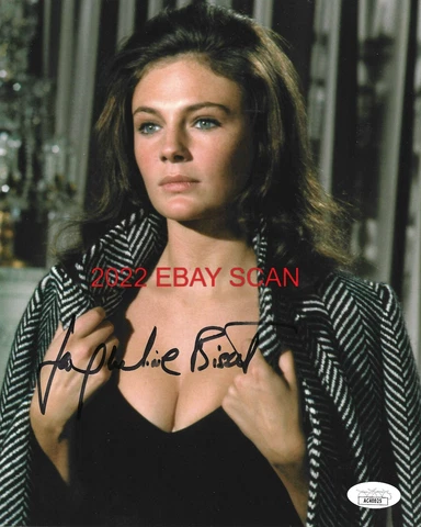 JACQUELINE BISSET Legendary ACTRESS Autographed SIGNED 8X10 Photo *JSA COA * Cover