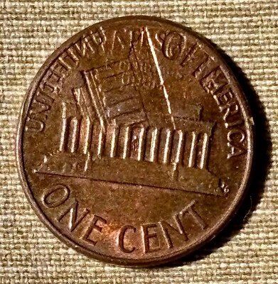 1974-D Lincoln Penny Double Memorial HUGE MULTIPLE ERRORS COIN! Reverse/Obverse - Image 1 of 4
