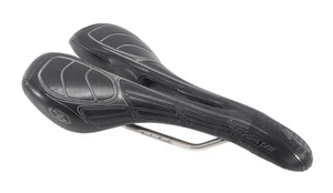 Specialized Alias 143mm Carbon Road Bike Saddle 7x 7mm Titanium Rails Gravel CX - Picture 1 of 5