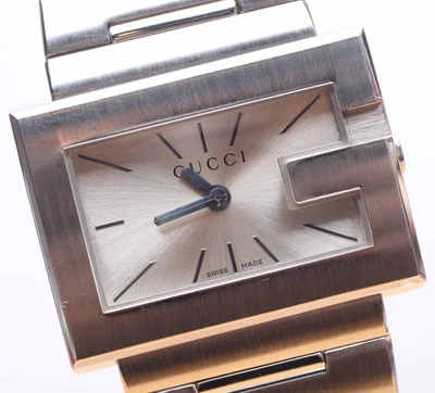 [Casi COMO NUEVO] GUCCI 100L 30mm esfera blanca plateada reloj de cuarzo para mujer de JAPÓN Foto 1 de 4