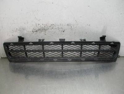 2012-2013 Buick Lacrosse Grille Lower Center OEM-20978940 — 第 1/4 张图片