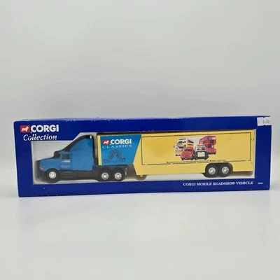 Corgi 56001 Ford Mobile Roadshow Vehicle With Mirrors boxed   - Image 1 of 4