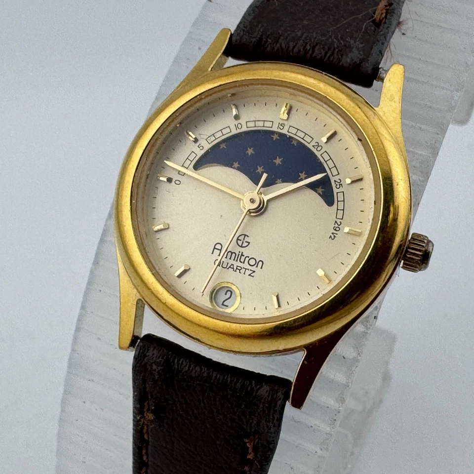 Reloj de Cuarzo Armitron 25/4824 Mujer Fase Lunar Tono Dorado Analógico Batería Nueva De Colección Foto 1 de 4