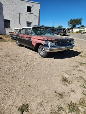 1960 Pontiac Laurentian - Изображение 1 из 4