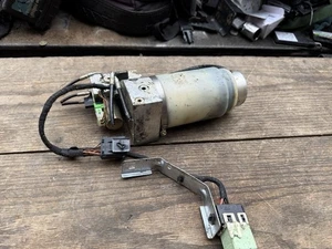 BMW E46 Convertible Top Pump Motor Assembly 8234530 OEM 00-06 323 325 328 330 M3 - Picture 1 of 2
