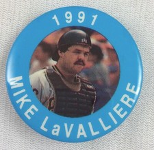 MLB 1991 MLBPA Photo Button Pin - Pittsburgh Pirates - Mike LaValliere