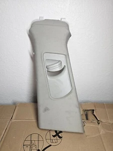 2013-2017 AUDI Q5 LEFT SIDE UPPER B PILLAR COVER PANEL TRIM 8R0867293 OEM - Picture 1 of 3