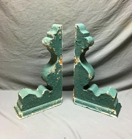 Pair Antique Wood Corbel Roof Bracket Victorian Shabby Green Vintage 979-20B Cover