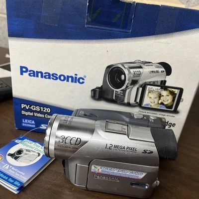 Parts Panasonic 3CCD PV-GS120 MiniDv Mini Dv Camcorder VCR Player Video W/ Remot - Photo 1/4