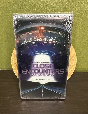 Close Encounters of the Third Kind VHS The Collectors Edition Factory Sealed NEW - Image 1 of 2