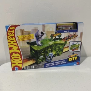 Hot Wheels City Ghost Garage Escape The Scary Ghost Brand New - Picture 1 of 8