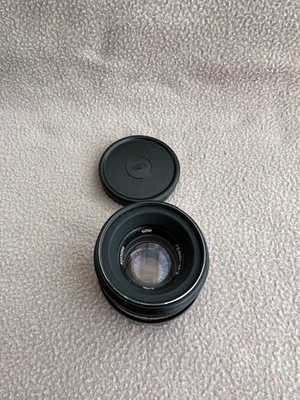 BELOMO Helios 44-2 58mm f2 Soviet Bokeh portrait Lens DSLR M42 Mount USSR - Image 1 of 4