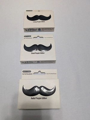 哈! 哈! 小胡子名字 Stache 游戏 3 包 活死人 可怕的人 全新带盒 — 第 1/2 张图片