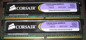 KIT 2GB CORSAIR DDR2 RAM 800MHz PC2-6400U 240-pol. CL4 CM2X1024-6400C4 ver6.2 - Imagen 1 de 1