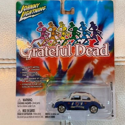 Johnny Lightning Grateful Dead 1966 Volkswagen Beetle Blue/White - Image 1 of 4